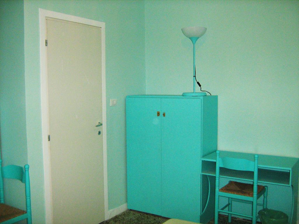 Sirenapop Concept B&B Rivazzurra Di Rimini Oda fotoğraf